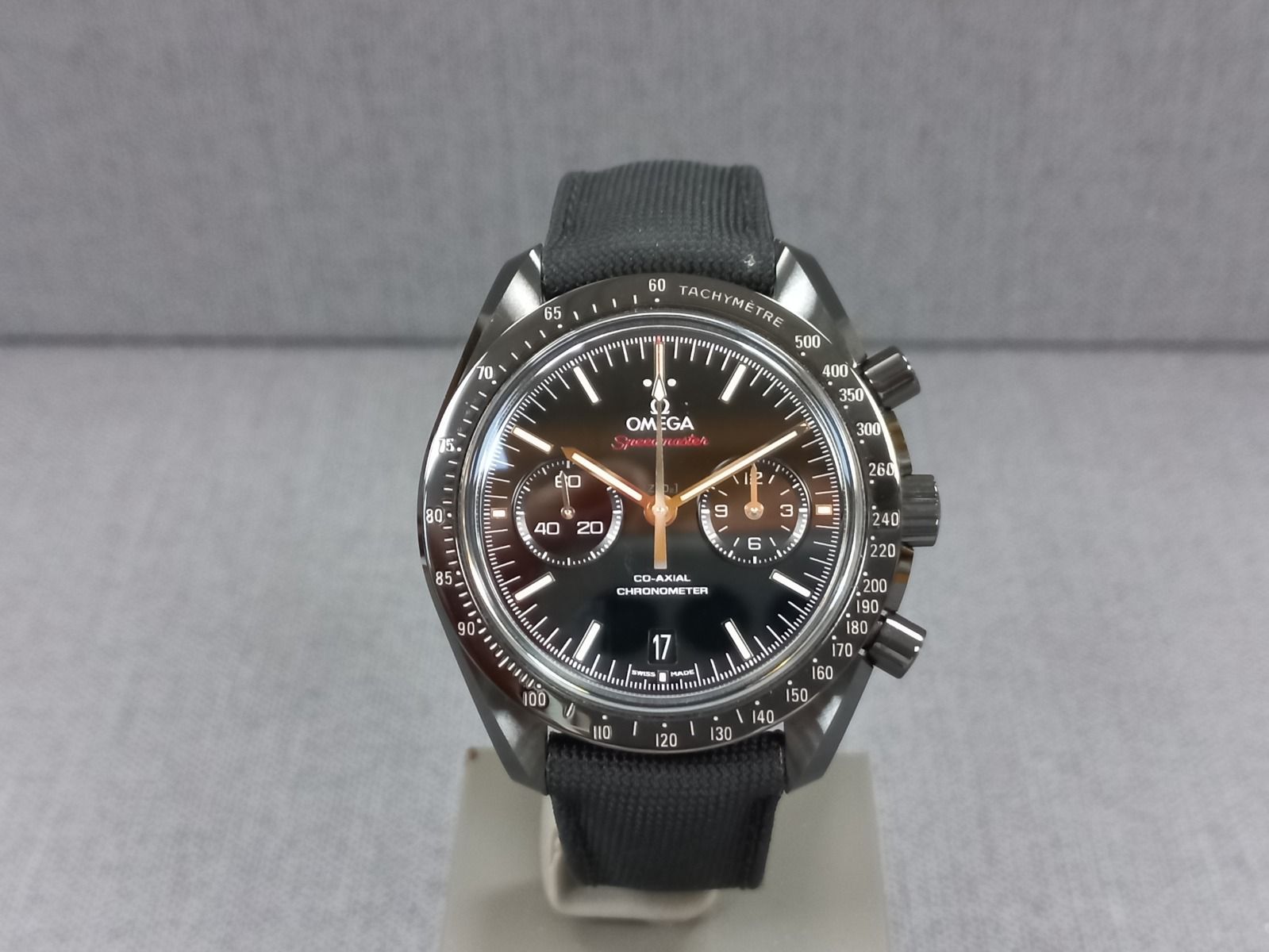 Omega Speedmaster Professional Moonwatch Dark Side Of The Moon 311.92.44.51.01.003