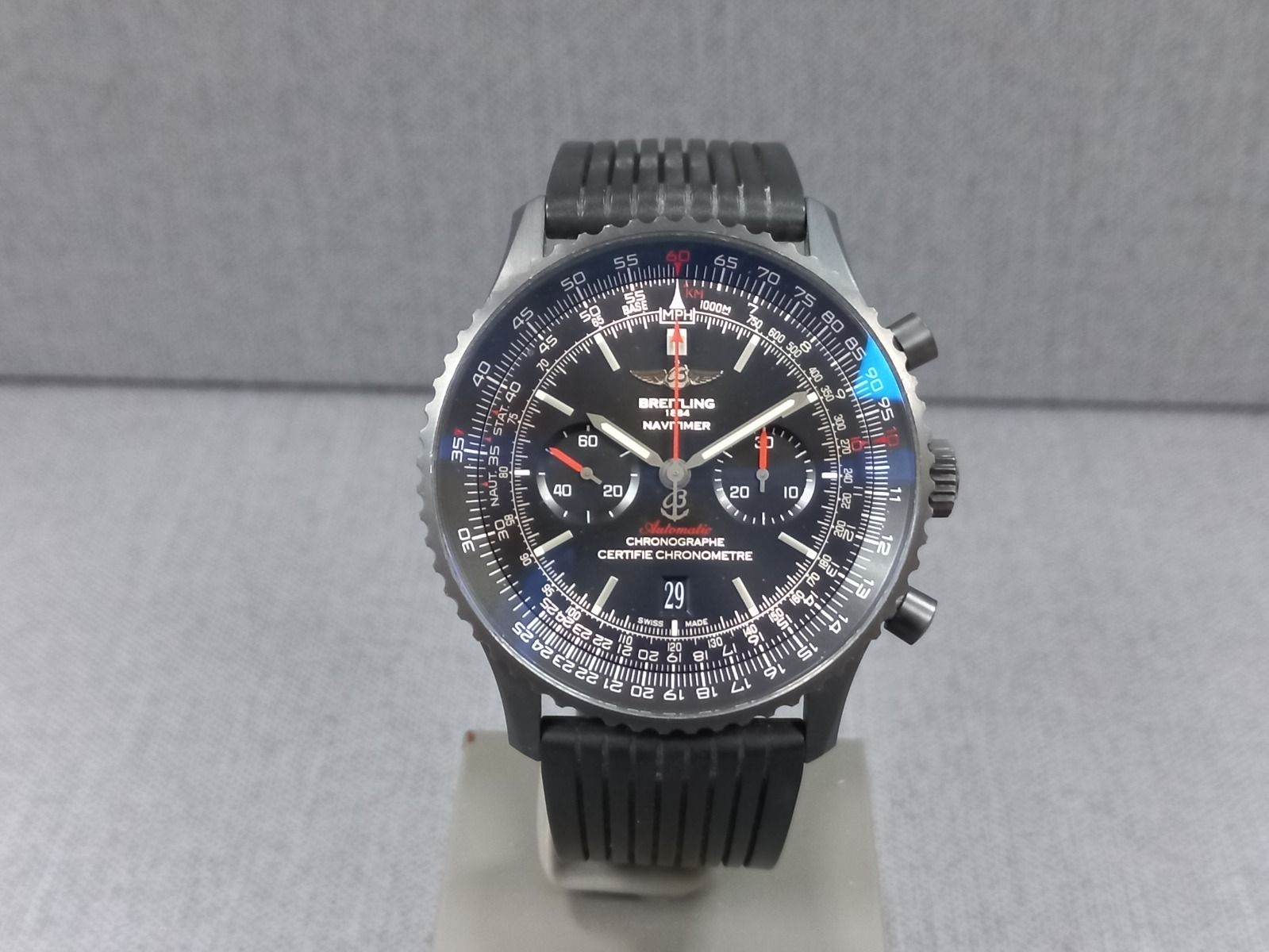 Breitling Navitimer 01 full set 2017 	MB012822.BE51.252S.M20DSA.2