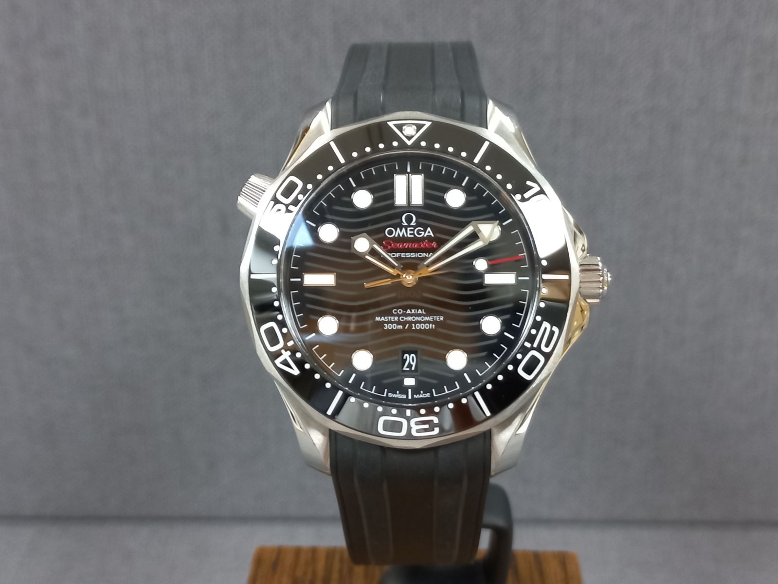 Omega Seamaster Diver 300 M 210.32.42.20.01.001