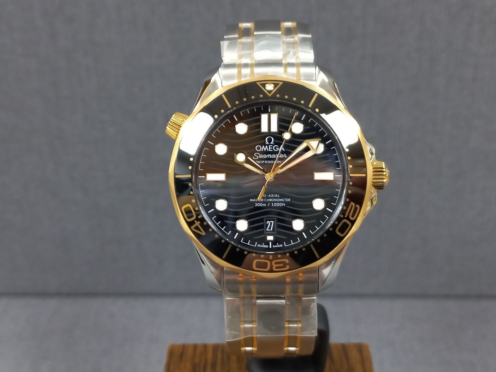 Omega Seamaster Diver 300 M 210.20.42.20.01.002