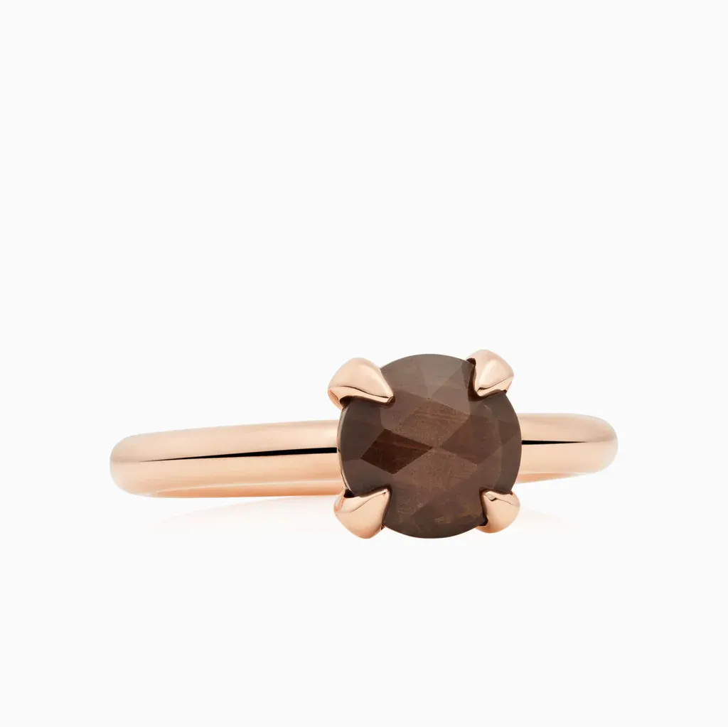 Bron Catch Ring / Brown Sapphire